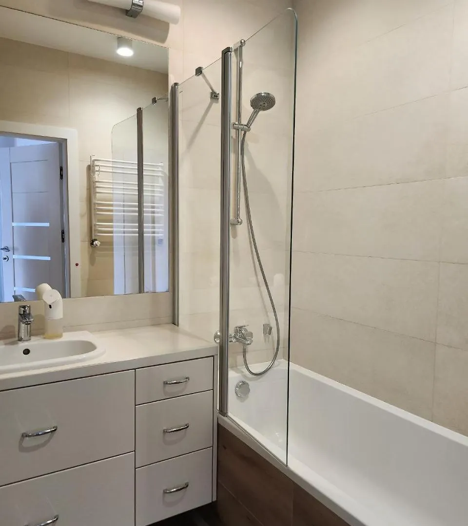Chopin Airport Apartments Warschau Polen